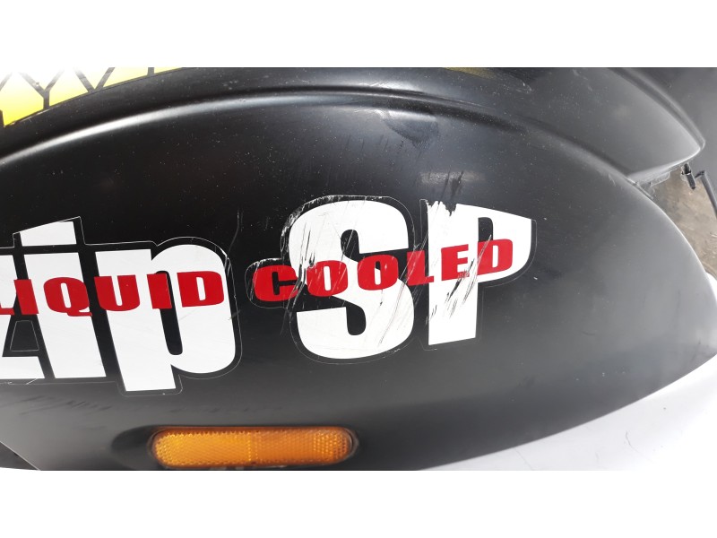 Recambio de moldura para piaggio (vespa) zip referencia OEM IAM 575406  