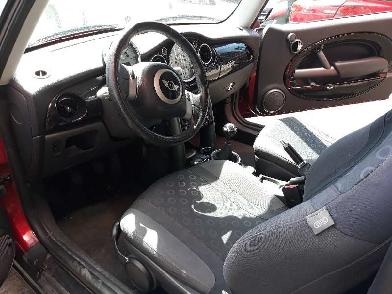 mini mini (r50,r53) del año 2005