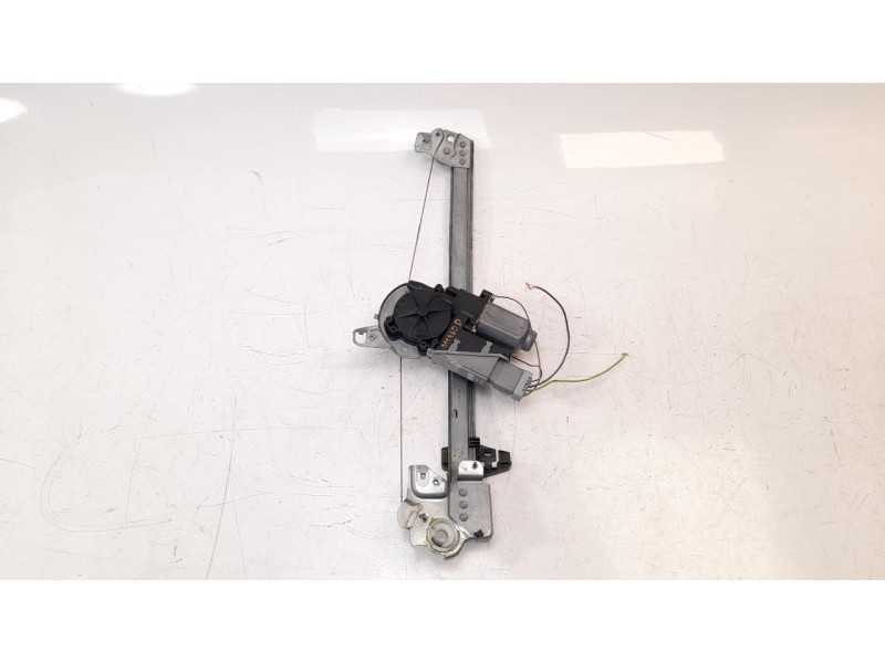 Recambio de elevalunas delantero derecho para citroen c3 1.4 hdi referencia OEM IAM 9222AP 106072417 111330