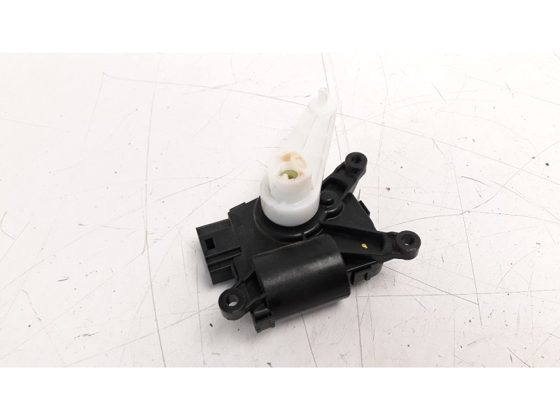 Recambio de motor calefaccion para jeep cherokee 2.0 m-jet cat referencia OEM IAM GZ1CU00091  