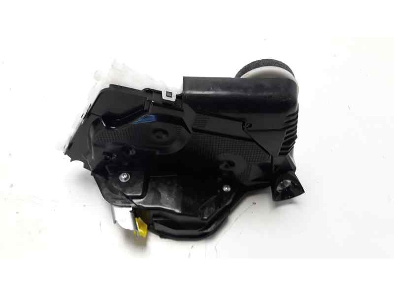 Recambio de cerradura puerta delantera izquierda para toyota yaris hybrid active referencia OEM IAM   