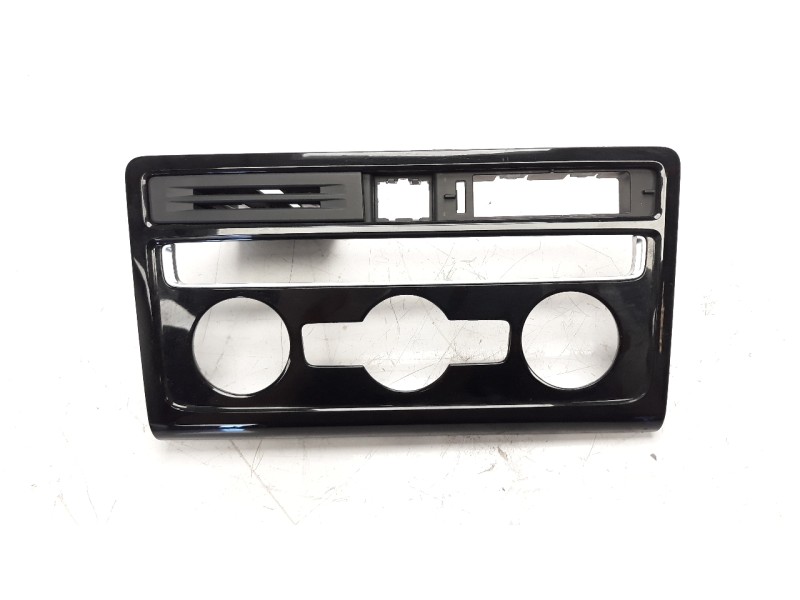 Recambio de moldura para volkswagen golf vii sportsvan 2.0 tdi referencia OEM IAM 510820039C  