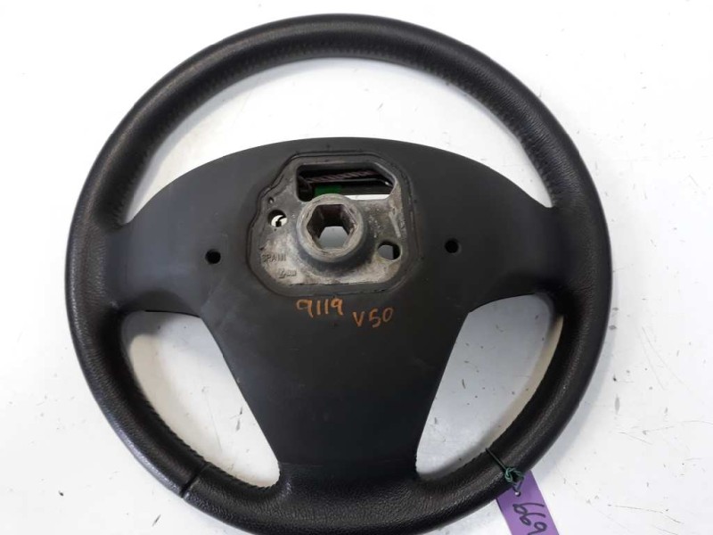 Recambio de volante para volvo v50 familiar 2.0 d kinetic referencia OEM IAM 8687335  
