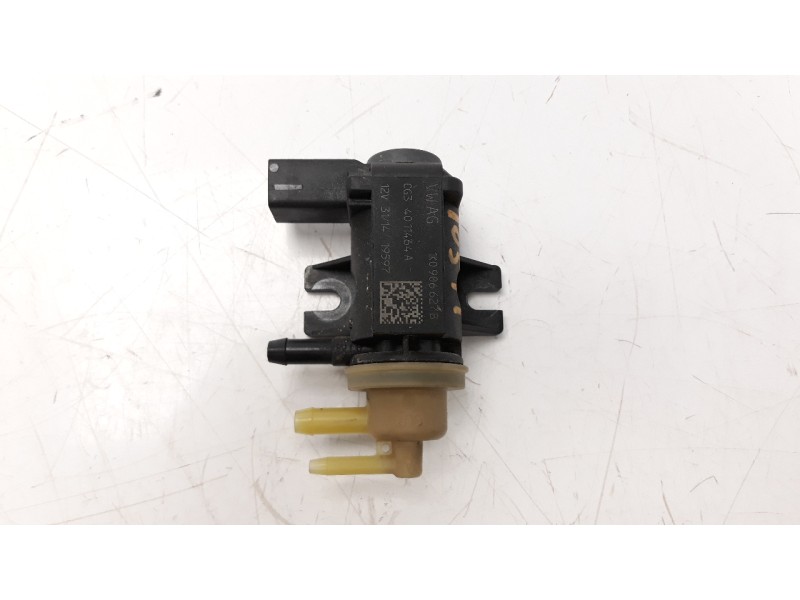 Recambio de valvula aire adicional para volkswagen golf vii sportsvan 2.0 tdi referencia OEM IAM 1K0906627B  