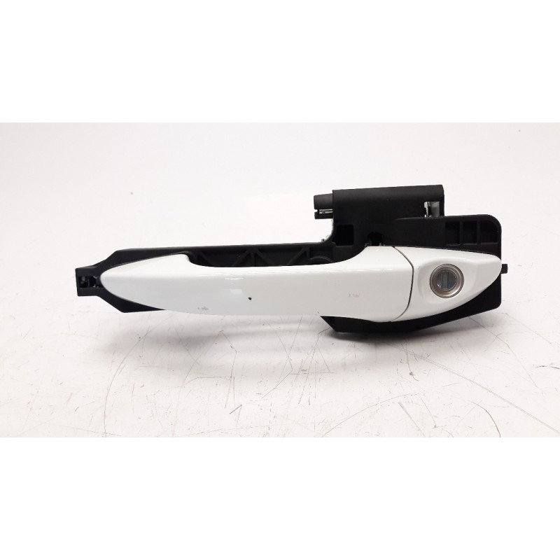 Recambio de maneta exterior delantera izquierda para hyundai i20 1.2 16v cat referencia OEM IAM 76003C8000  
