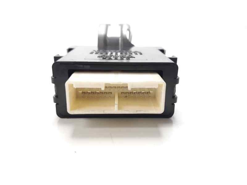 Recambio de modulo electronico para toyota yaris hybrid active referencia OEM IAM 859400D030 4230002060 