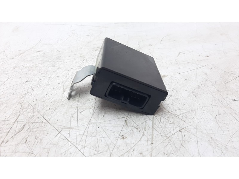 Recambio de modulo electronico para toyota rav 4 (a2) 1.8 16v cat referencia OEM IAM 8865042130 2771001630 
