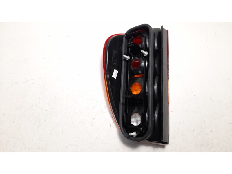 Recambio de piloto trasero derecho para volkswagen caddy ka/kb (9k9) referencia OEM IAM 6K9945112 103F02211770 