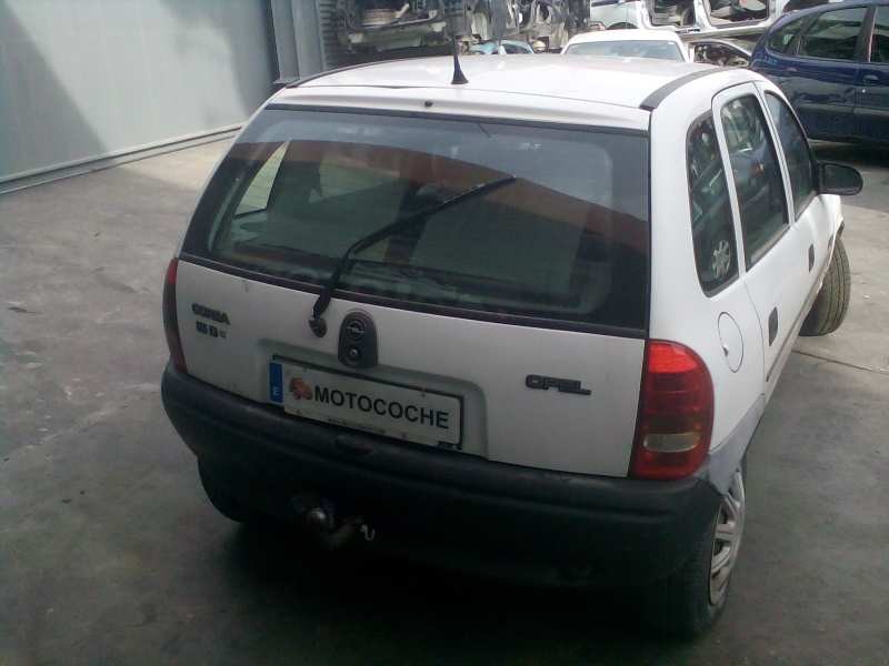 opel corsa b del año 1995