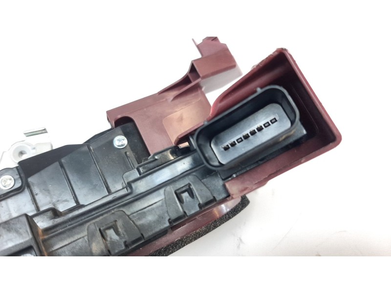 Recambio de cerradura puerta trasera derecha para hyundai tucson (nx) maxx silver 2wd referencia OEM IAM 81420N7000  