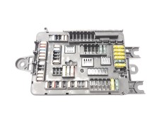 CAJA RELES / FUSIBLES 61149337881 