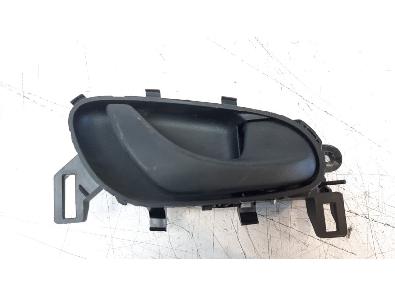 Recambio de maneta interior trasera derecha para nissan np300 pick-up (d23) 2.3 dci diesel cat referencia OEM IAM 806704EA1B  
