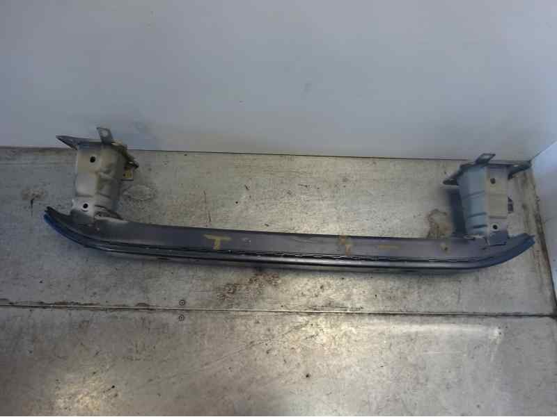 Recambio de refuerzo paragolpes delantero para volvo v50 familiar 2.0 d kinetic referencia OEM IAM  107240607 