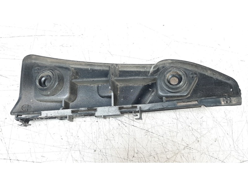 Recambio de moldura para mercedes-benz clase a (w176) 1.5 cdi cat referencia OEM IAM A1768850165  