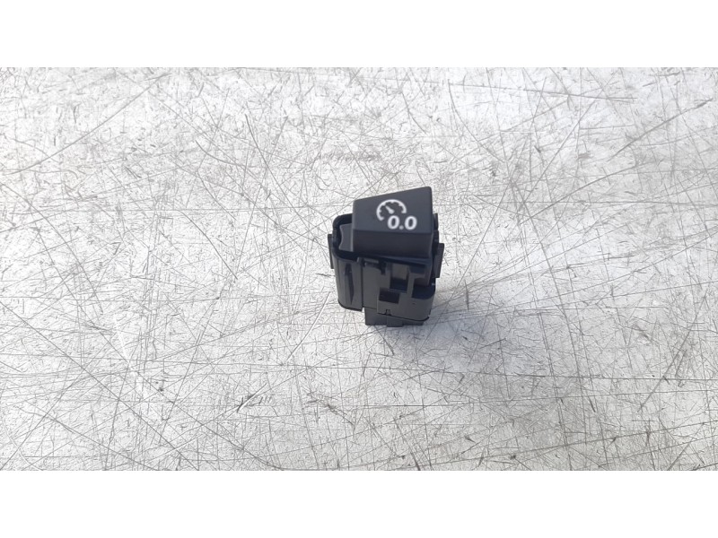 Recambio de interruptor para audi a4 avant (8w5) básico referencia OEM IAM 4M1907569  