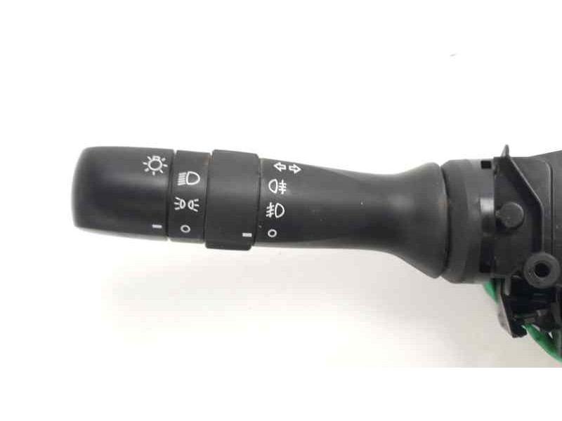 Recambio de mando intermitentes para toyota yaris hybrid active referencia OEM IAM 17F9380D300  