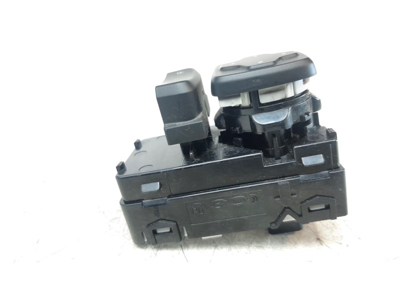 Recambio de mando retrovisor para hyundai kona 1.0 tgdi cat referencia OEM IAM 3K548A1000  