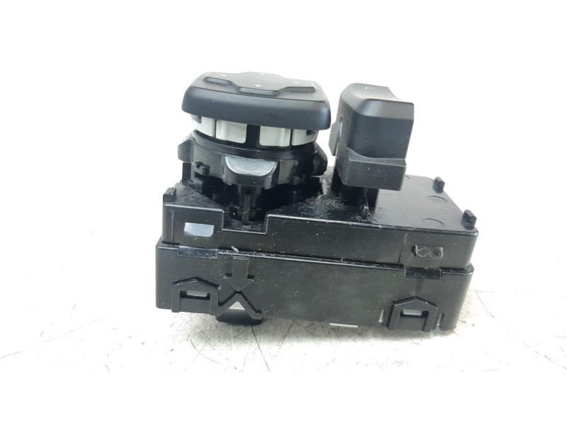 Recambio de mando retrovisor para hyundai kona 1.0 tgdi cat referencia OEM IAM 3K548A1000  