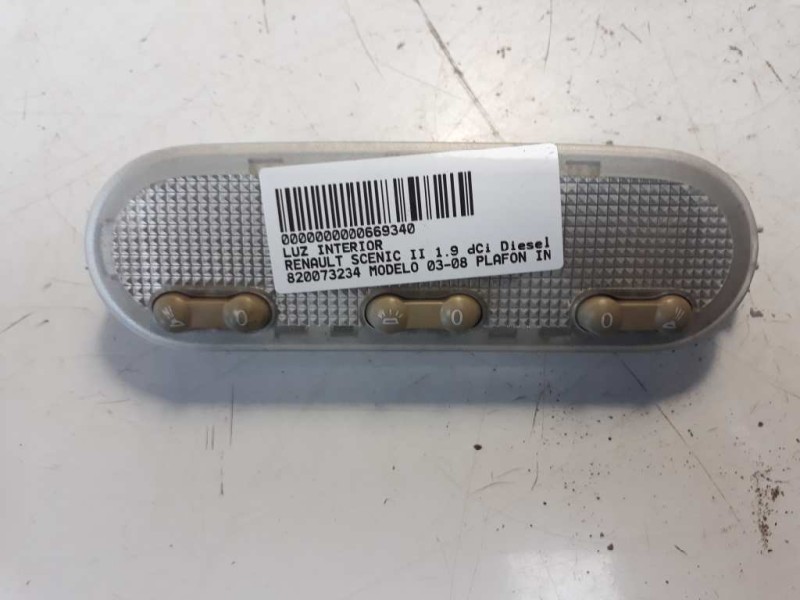 Recambio de luz interior para renault scenic ii 1.9 dci diesel referencia OEM IAM 820073234  