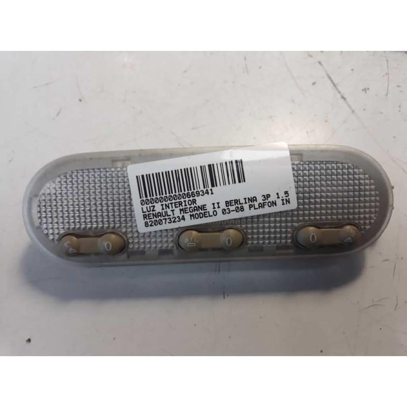Recambio de luz interior para renault megane ii berlina 3p 1.5 dci diesel referencia OEM IAM 820073234  