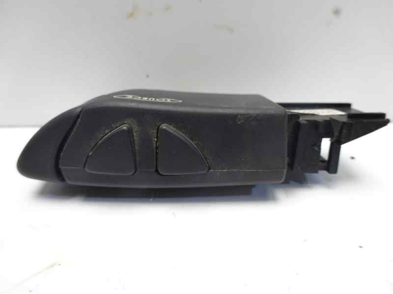 Recambio de mando multifuncion para renault clio ii fase ii (b/cb0) authentique referencia OEM IAM 8200058695  