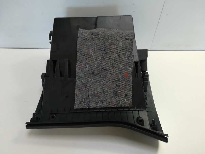 Recambio de guantera para peugeot 308 referencia OEM IAM 9677995177  