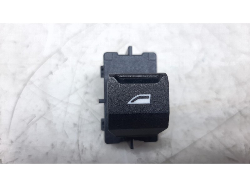 Recambio de mando elevalunas trasero izquierdo para bmw serie 2 active tourer (u06) 225 e xdrive referencia OEM IAM 61315A2BCB5 