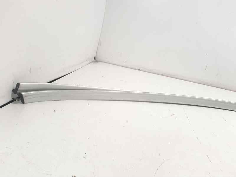 Recambio de moldura para porsche cayenne (typ 9pa) s referencia OEM IAM   