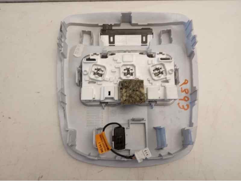 Recambio de luz interior para peugeot 308 referencia OEM IAM 9677821877  