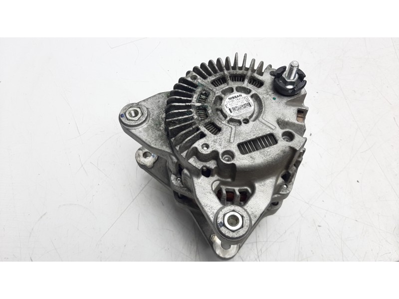 Recambio de alternador para nissan juke (f15) 1.6 16v cat referencia OEM IAM 231001KA1 ALF690253HQ 
