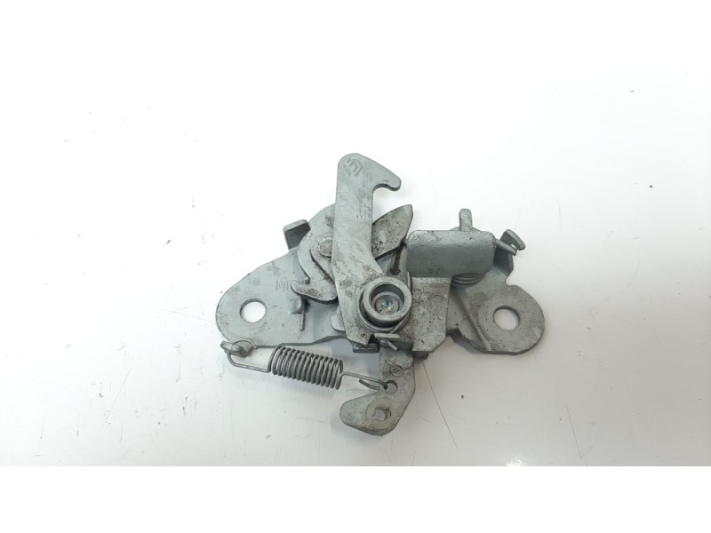 Recambio de cerradura capo para aixam uv/51/af0a s9 referencia OEM IAM 7700821017  