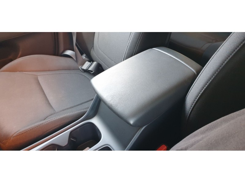 Recambio de apoyabrazos central para hyundai tucson (nx) maxx silver 2wd referencia OEM IAM 84660N7200NNB  