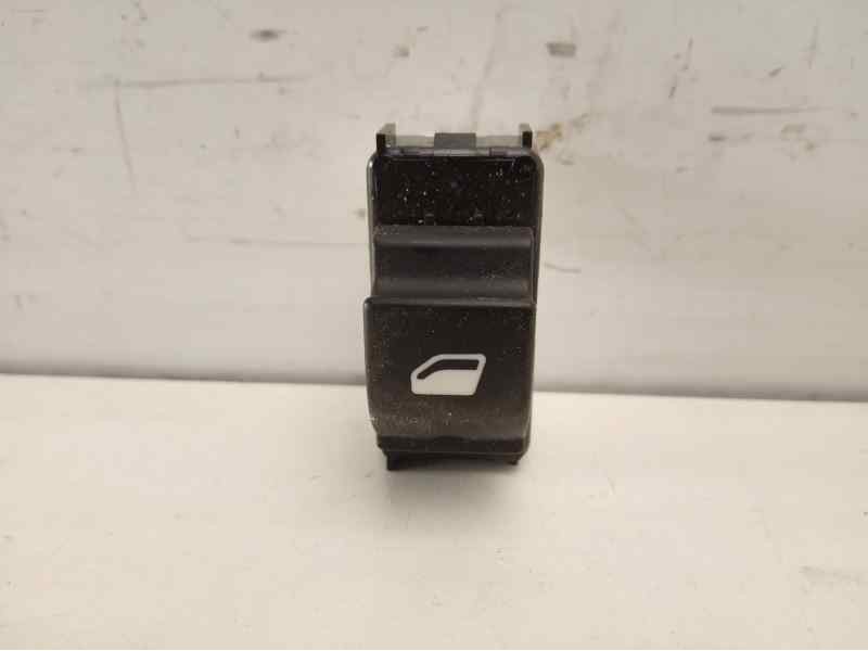 Recambio de mando elevalunas trasero izquierdo para peugeot 308 referencia OEM IAM 96762292ZD IAF240007 