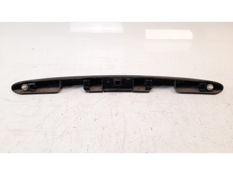Recambio de moldura para citroen c3 1.4 hdi referencia OEM IAM 9638861177  