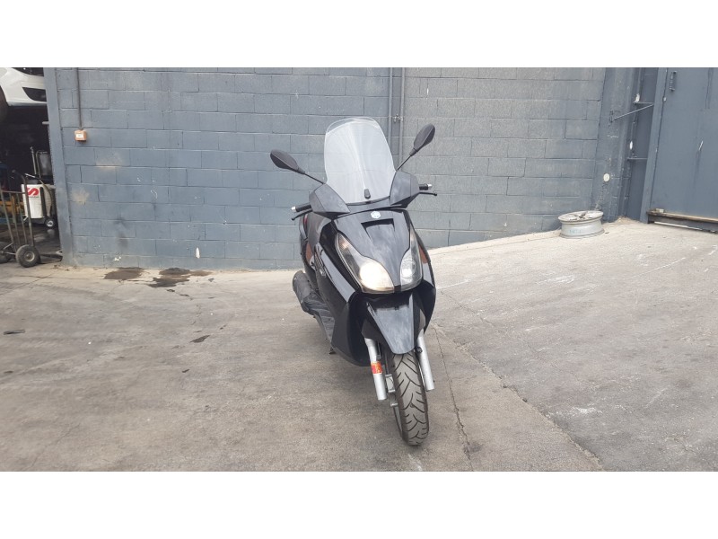 piaggio (vespa) x7 del año 2009