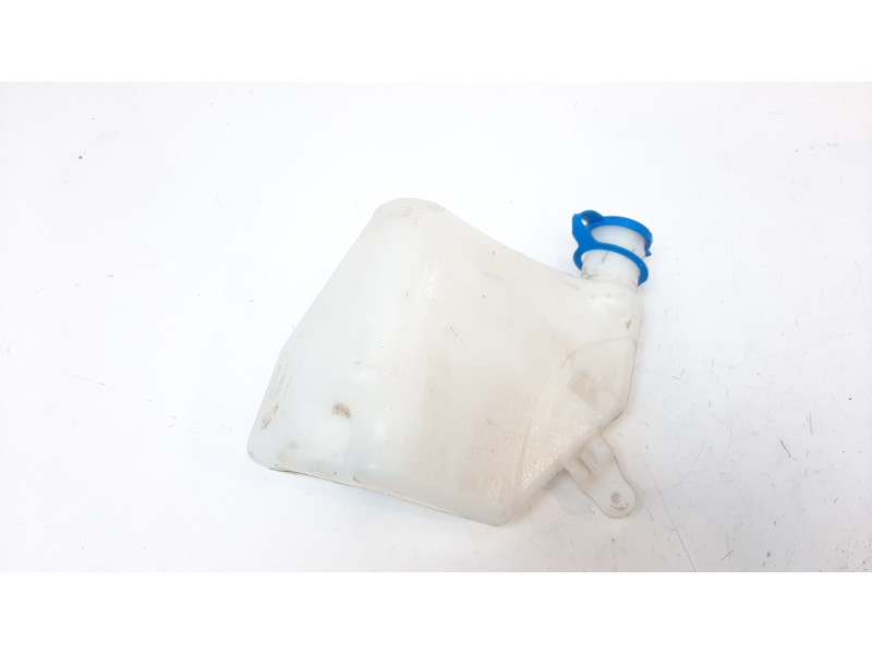 Recambio de deposito limpia para aixam uv/51/af0a s9 referencia OEM IAM 820BF022  