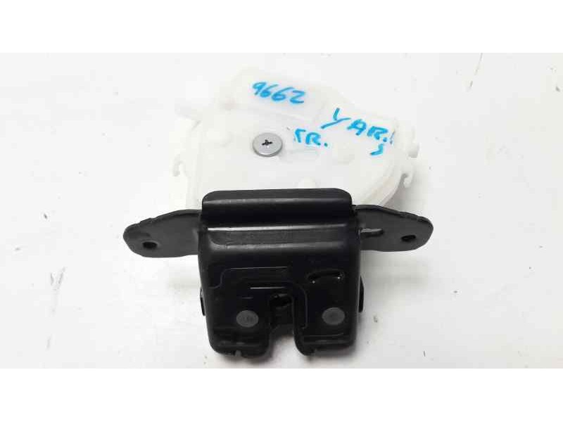 Recambio de cerradura maletero / porton para toyota yaris hybrid active referencia OEM IAM   