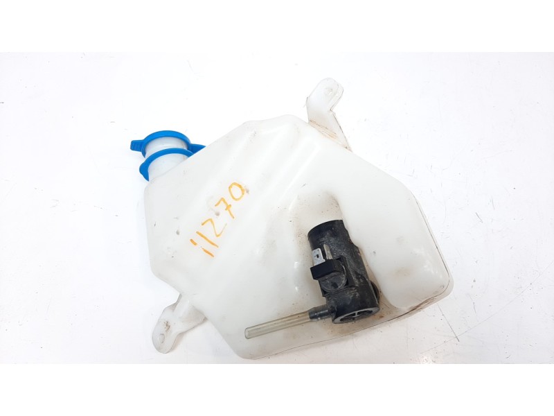 Recambio de deposito limpia para aixam uv/51/af0a s9 referencia OEM IAM 820BF022  
