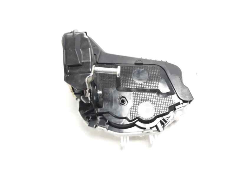 Recambio de cerradura puerta trasera derecha para toyota yaris hybrid active referencia OEM IAM   