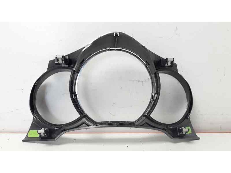Recambio de moldura para ds 3 desire referencia OEM IAM   