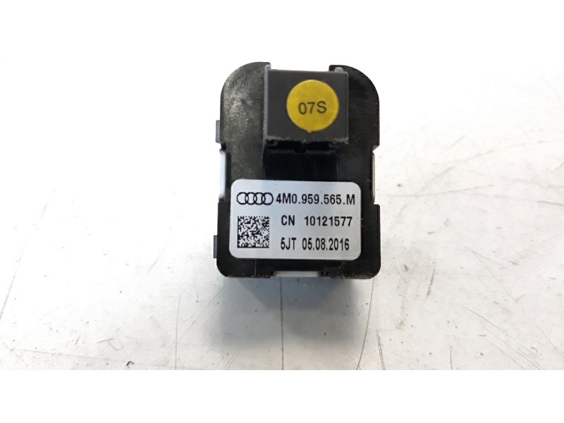 Recambio de mando retrovisor para audi a4 avant (8w5) básico referencia OEM IAM 4M0959565M  
