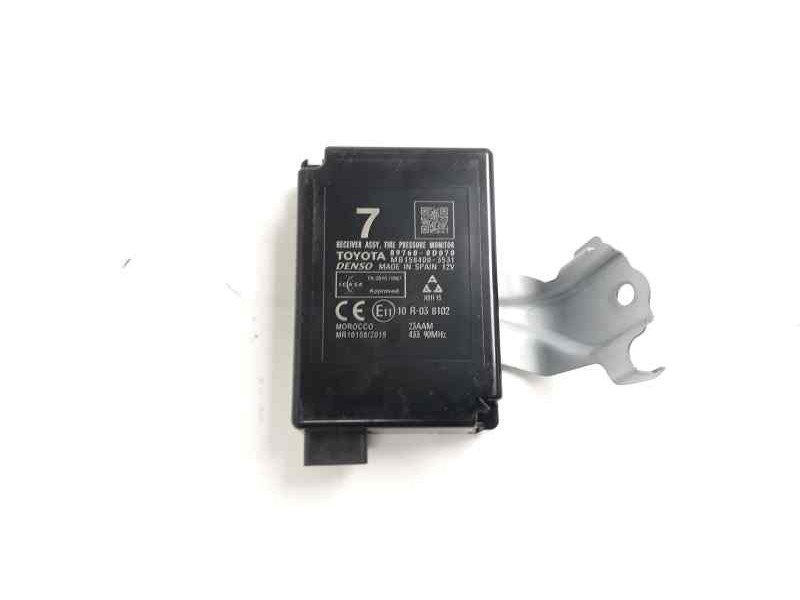 Recambio de modulo electronico para toyota yaris hybrid active referencia OEM IAM 897600D070  