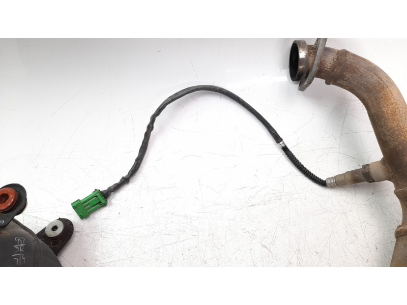 Recambio de silenciador trasero para ktm 390 duke 390 duke referencia OEM IAM 93505050000  