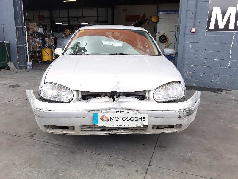 volkswagen golf iv berlina (1j1) del año 1999