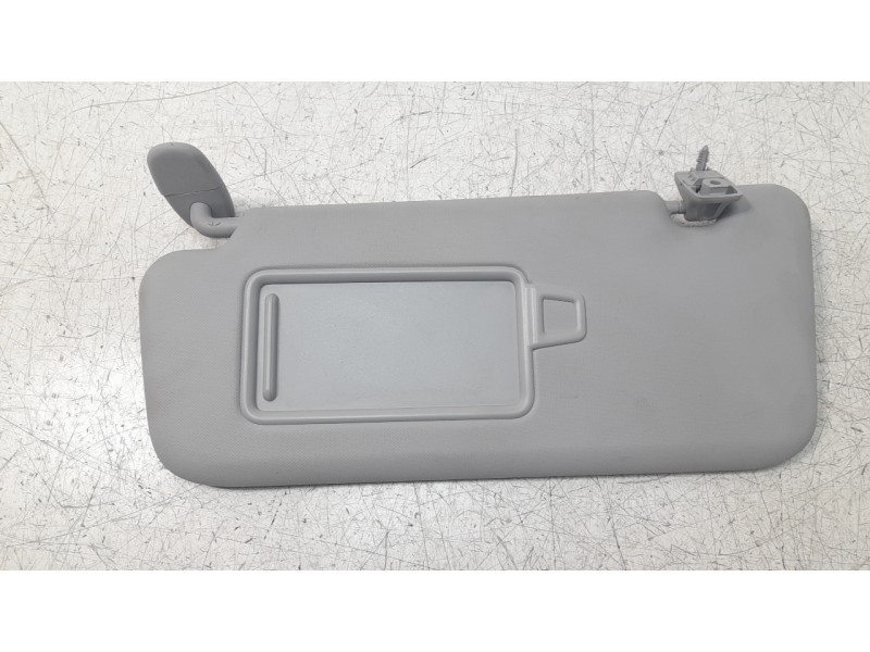 Recambio de parasol izquierdo para hyundai kona 1.0 tgdi cat referencia OEM IAM 928913S000TTX  