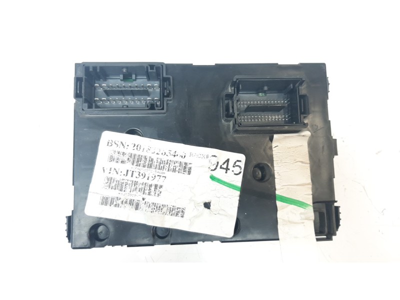 Recambio de caja reles / fusibles para jeep compass ii 2.0 m-jet cat referencia OEM IAM P68409791AE  