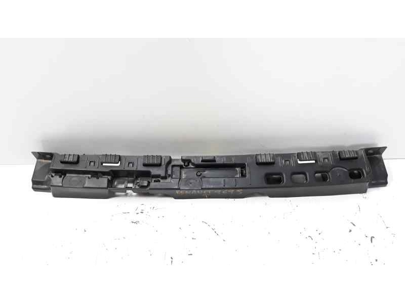 Recambio de molduras traseras para renault captur zen referencia OEM IAM 850425825R  