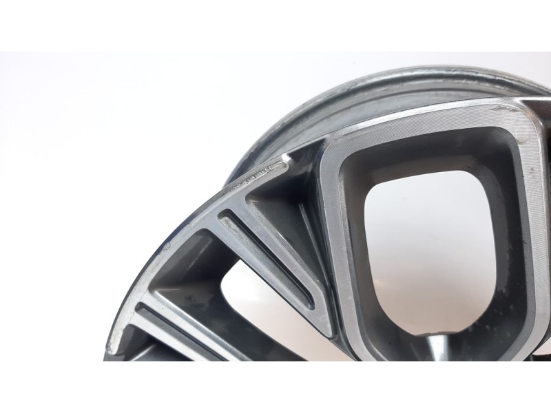 Recambio de llanta para aixam uv/51/af0a s9 referencia OEM IAM 6BD080  