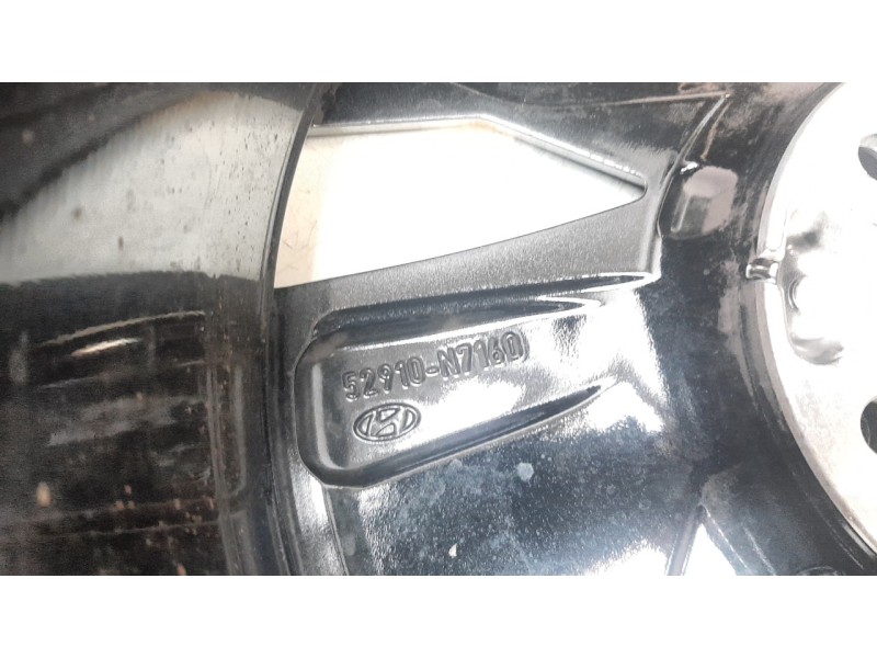 Recambio de llanta para hyundai tucson (nx) maxx silver 2wd referencia OEM IAM 52910N7160  