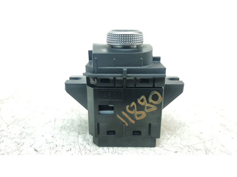 Recambio de mando control radio para audi a4 avant (8w5) básico referencia OEM IAM 8W1919616  